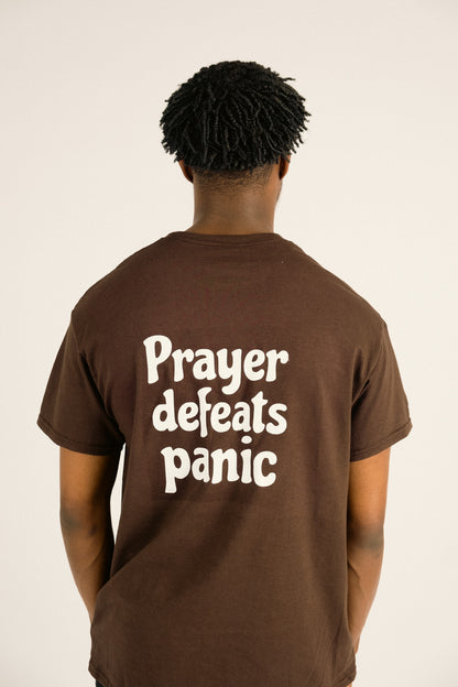 PRAYER DEFEATS PANIC TEE | CHOCOLATE / WHITE