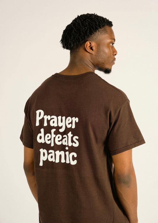 PRAYER DEFEATS PANIC TEE | CHOCOLATE / WHITE