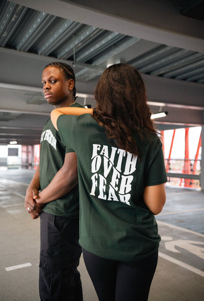 FAITH OVER FEAR TEE | FOREST GREEN / WHITE