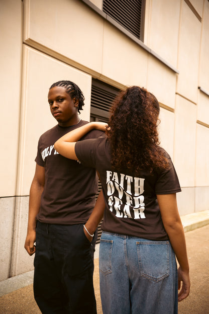 FAITH OVER FEAR TEE | CHOCOLATE / WHITE